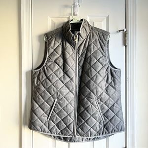 Old Navy Gray Quilted Vest XL